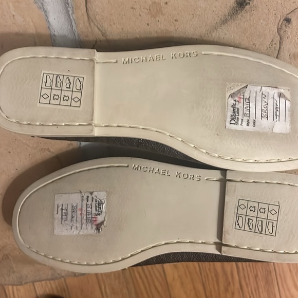 Michael Kors Shoes - Picture 4 of 4